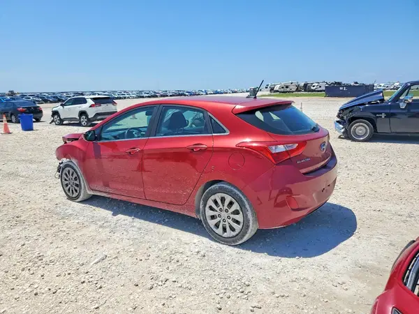 KMHD35LHXHU347164 2017 HYUNDAI ELANTRA - Image 2