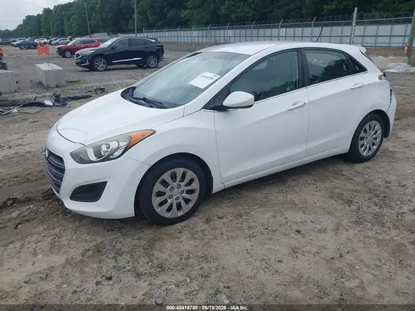 KMHD35LHXHU349478 2017 HYUNDAI ELANTRA - Image 2