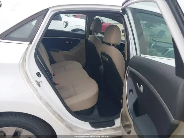KMHD35LHXHU349478 2017 HYUNDAI ELANTRA - Image 8