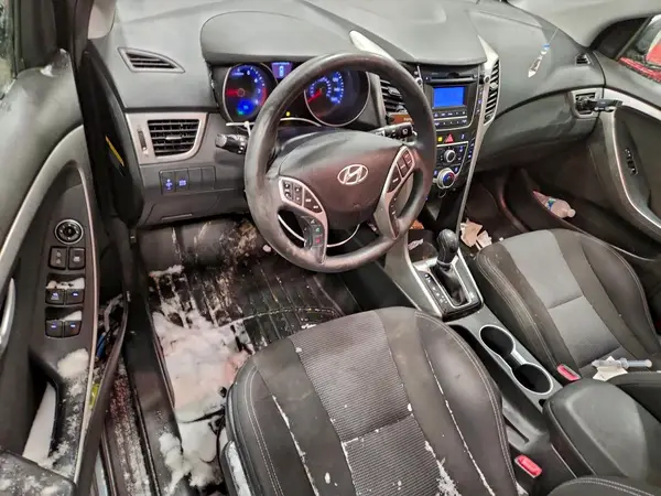 KMHD35LHXHU349920 2017 HYUNDAI ELANTRA - Image 8