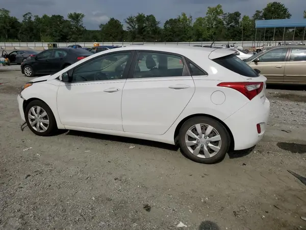 KMHD35LHXHU354499 2017 HYUNDAI ELANTRA - Image 2