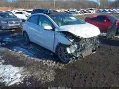 KMHD35LHXHU354602 2017 HYUNDAI ELANTRA