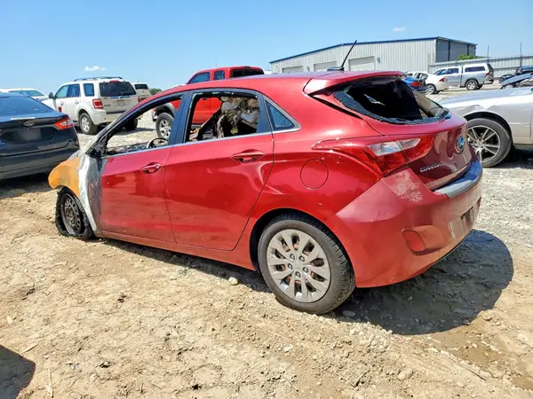 KMHD35LHXHU358990 2017 HYUNDAI ELANTRA - Image 2