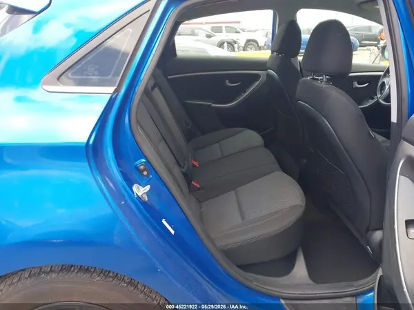 KMHD35LHXHU361730 2017 HYUNDAI ELANTRA - Image 8