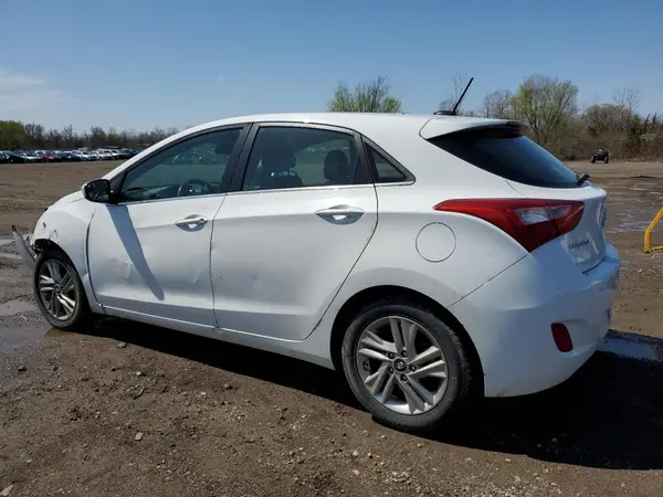 KMHD35LHXHU369245 2017 HYUNDAI ELANTRA - Image 2