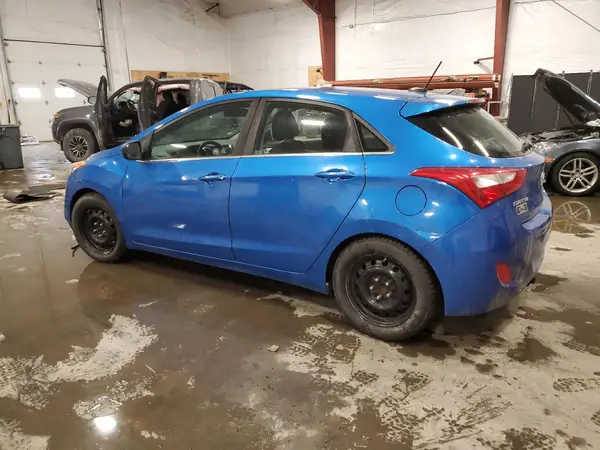 KMHD35LHXHU373585 2017 HYUNDAI ELANTRA - Image 2