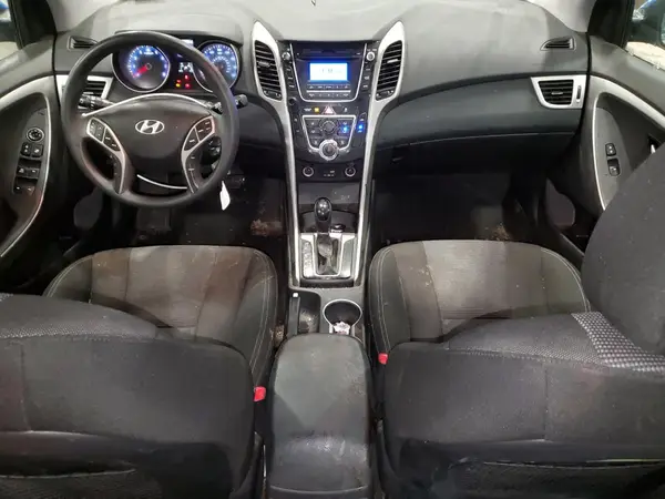 KMHD35LHXHU373585 2017 HYUNDAI ELANTRA - Image 8