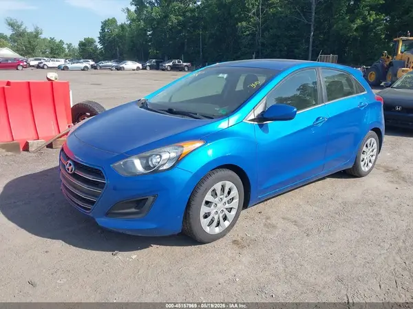 KMHD35LHXHU373604 2017 HYUNDAI ELANTRA - Image 2