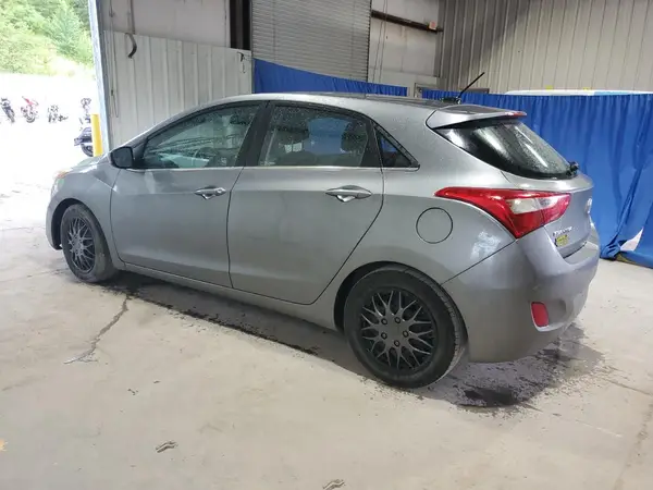 KMHD35LHXHU374347 2017 HYUNDAI ELANTRA - Image 2