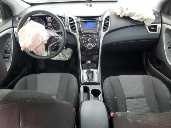KMHD35LHXHU376549 2017 HYUNDAI ELANTRA - Image 8