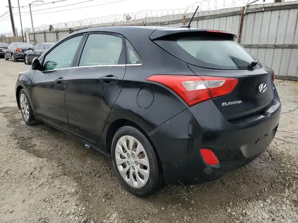 KMHD35LHXHU379306 2017 HYUNDAI ELANTRA - Image 2