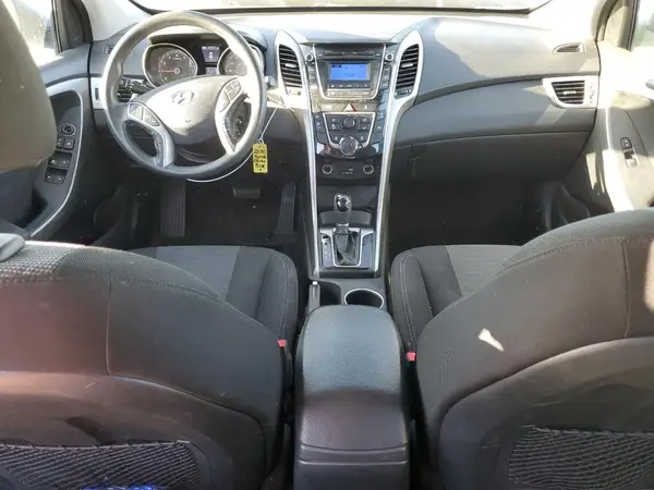 KMHD35LHXHU379810 2017 HYUNDAI ELANTRA - Image 8