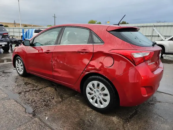 KMHD35LHXHU382464 2017 HYUNDAI ELANTRA - Image 2