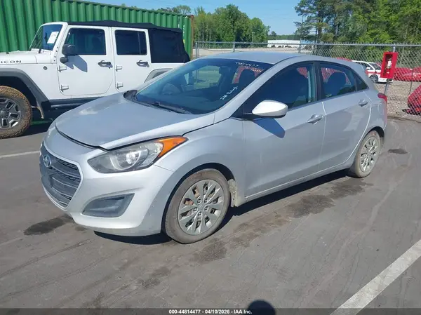 KMHD35LHXHU383906 2017 HYUNDAI ELANTRA - Image 2