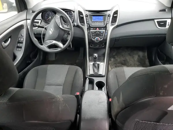 KMHD35LHXHU384179 2017 HYUNDAI ELANTRA - Image 8
