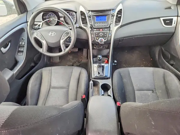 KMHD35LHXHU384313 2017 HYUNDAI ELANTRA - Image 8