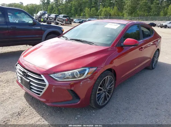 KMHD74LF0HU089623 2017 HYUNDAI ELANTRA - Image 2