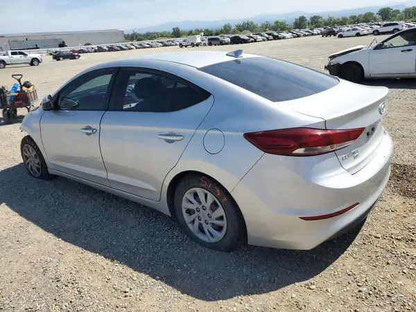KMHD74LF0HU092327 2017 HYUNDAI ELANTRA - Image 2