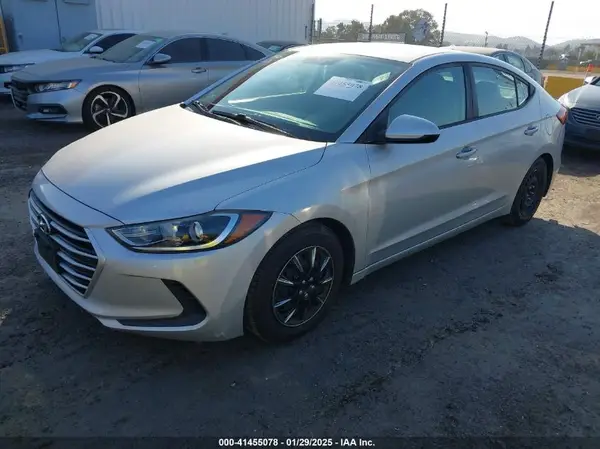 KMHD74LF0HU099357 2017 HYUNDAI ELANTRA - Image 2