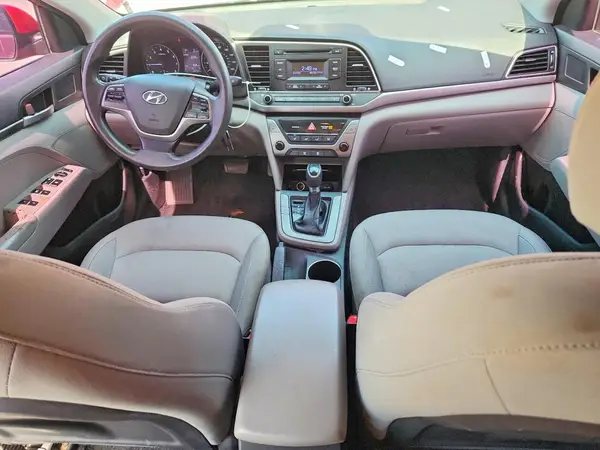 KMHD74LF0HU103519 2017 HYUNDAI ELANTRA - Image 8