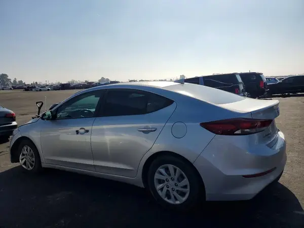 KMHD74LF0HU122104 2017 HYUNDAI ELANTRA - Image 2