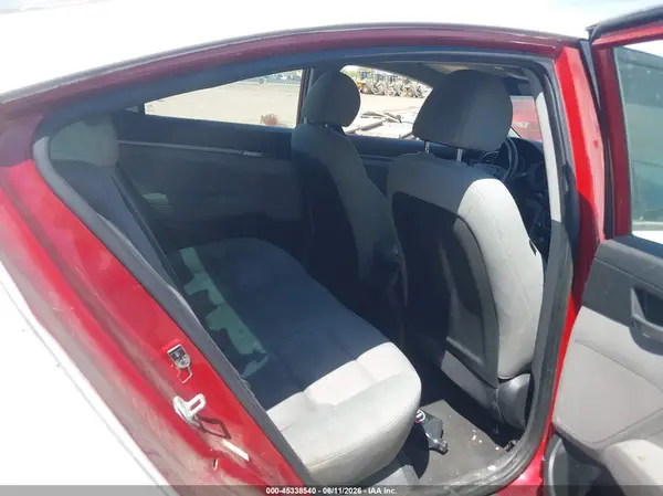 KMHD74LF0HU122376 2017 HYUNDAI ELANTRA - Image 8