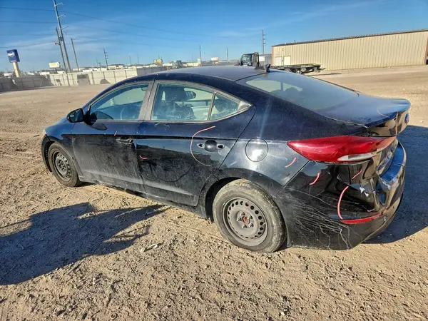 KMHD74LF0HU156463 2017 HYUNDAI ELANTRA - Image 2
