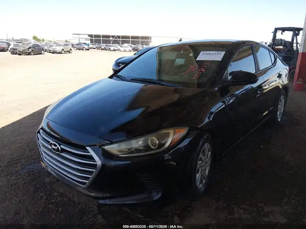 KMHD74LF0HU182979 2017 HYUNDAI ELANTRA - Image 2
