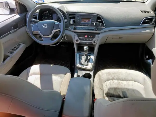 KMHD74LF0HU206388 2017 HYUNDAI ELANTRA - Image 8