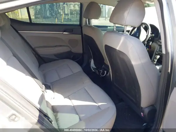 KMHD74LF0HU357151 2017 HYUNDAI ELANTRA - Image 8