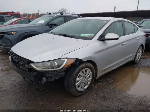 KMHD74LF0HU357960 2017 HYUNDAI ELANTRA - Image 2