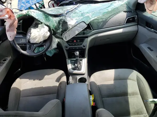 KMHD74LF0HU383944 2017 HYUNDAI ELANTRA - Image 8