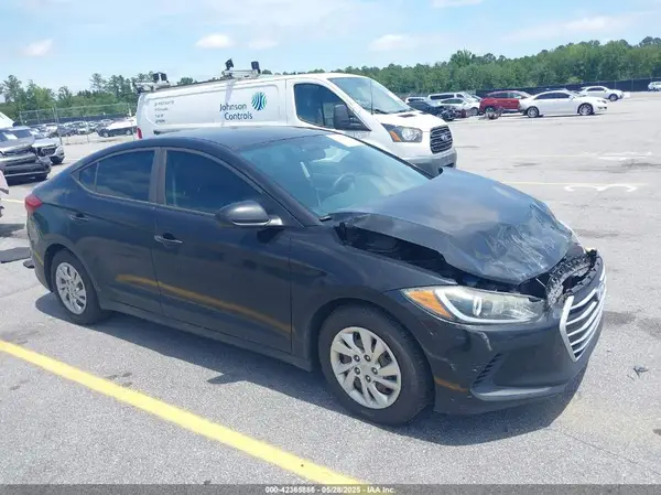 KMHD74LF0HU386679 2017 HYUNDAI ELANTRA - Image 1
