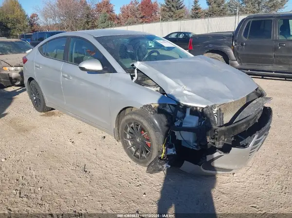 KMHD74LF0HU394863 2017 HYUNDAI ELANTRA - Image 1
