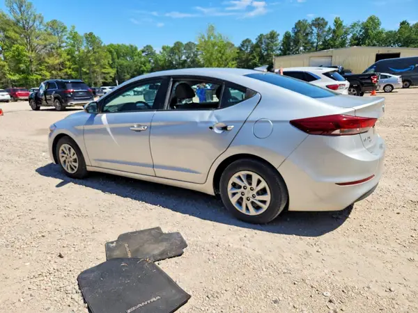 KMHD74LF0HU412732 2017 HYUNDAI ELANTRA - Image 2