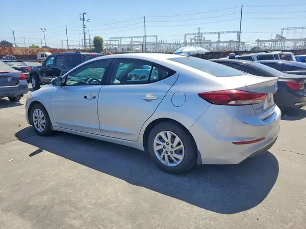 KMHD74LF0HU429630 2017 HYUNDAI ELANTRA - Image 2