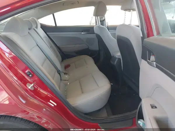 KMHD74LF0JU451178 2018 HYUNDAI ELANTRA - Image 8