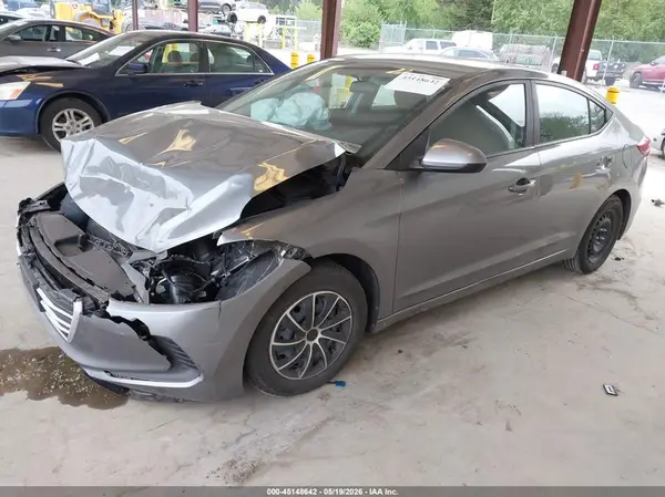 KMHD74LF0JU477537 2018 HYUNDAI ELANTRA - Image 2