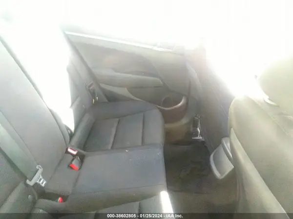 KMHD74LF0JU477733 2018 HYUNDAI ELANTRA - Image 8