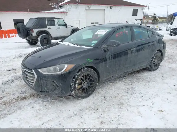 KMHD74LF0JU489493 2018 HYUNDAI ELANTRA - Image 2