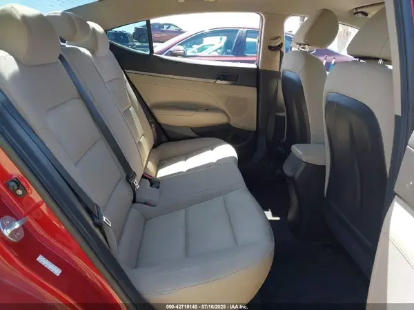 KMHD74LF0JU547375 2018 HYUNDAI ELANTRA - Image 8