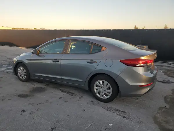 KMHD74LF0JU580649 2018 HYUNDAI ELANTRA - Image 2