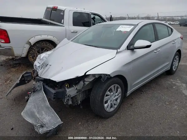 KMHD74LF0JU646181 2018 HYUNDAI ELANTRA - Image 2