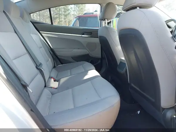 KMHD74LF0KU759128 2019 HYUNDAI ELANTRA - Image 8