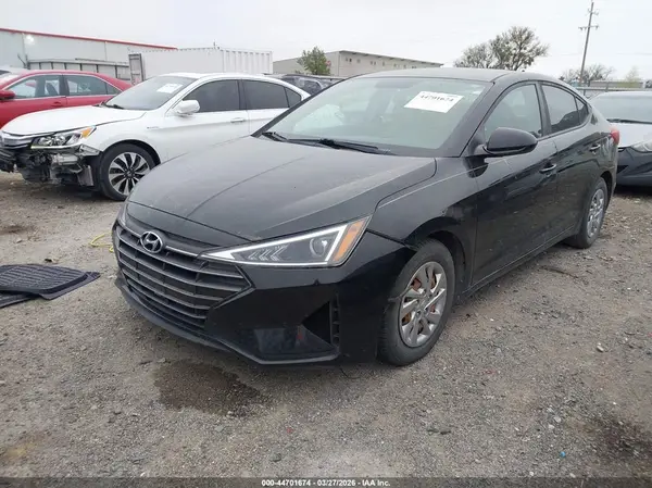 KMHD74LF0KU759873 2019 HYUNDAI ELANTRA - Image 2