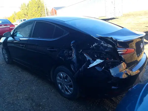 KMHD74LF0KU805721 2019 HYUNDAI ELANTRA - Image 2