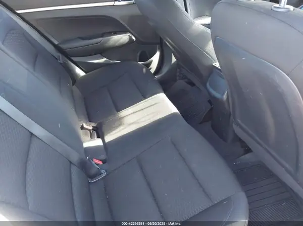 KMHD74LF0KU811955 2019 HYUNDAI ELANTRA - Image 8
