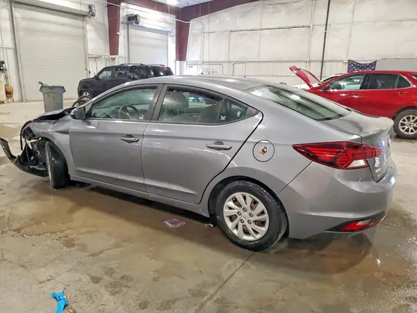 KMHD74LF0KU824883 2019 HYUNDAI ELANTRA - Image 2
