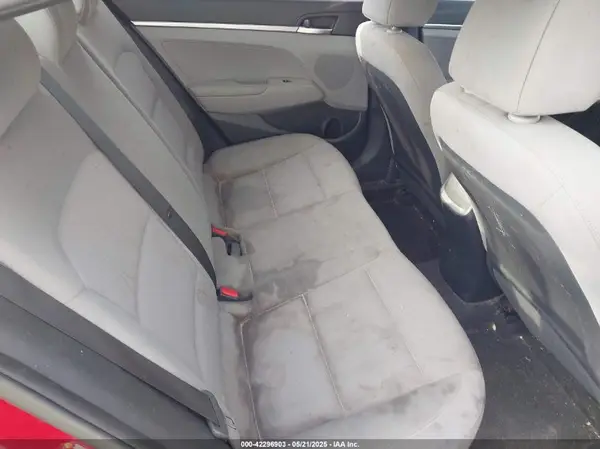 KMHD74LF0KU859083 2019 HYUNDAI ELANTRA - Image 8
