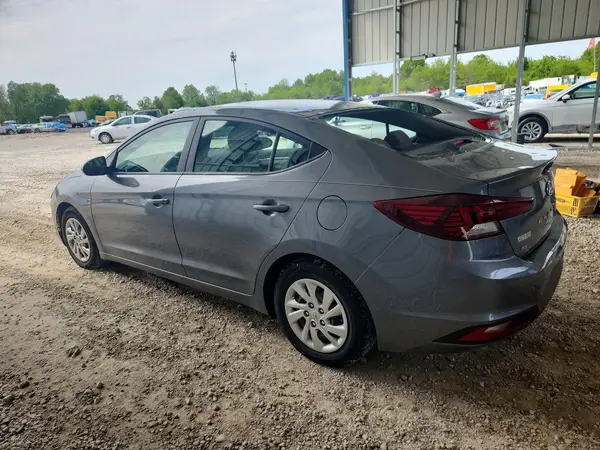 KMHD74LF0KU863800 2019 HYUNDAI ELANTRA - Image 2